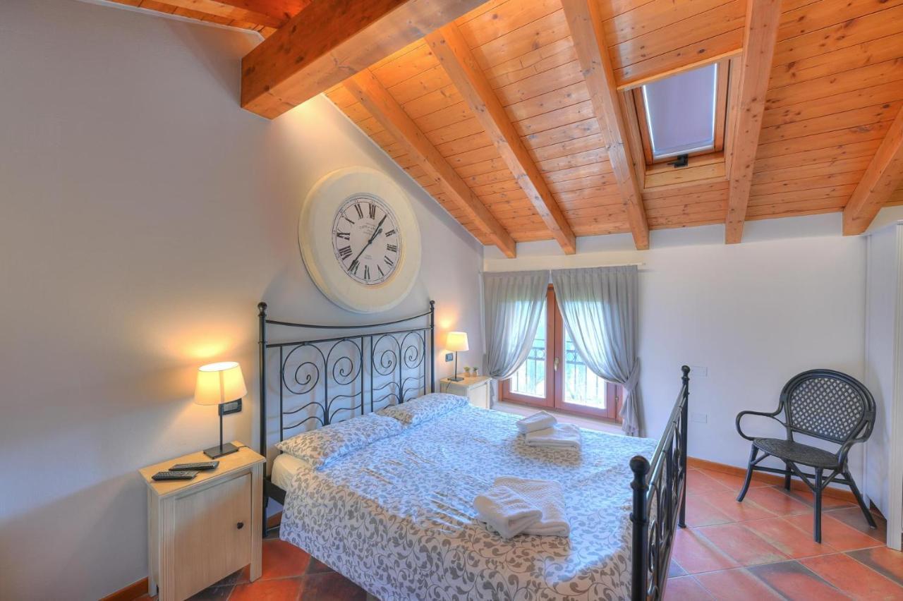 Albatros Apartment Toscolano Maderno Bagian luar foto