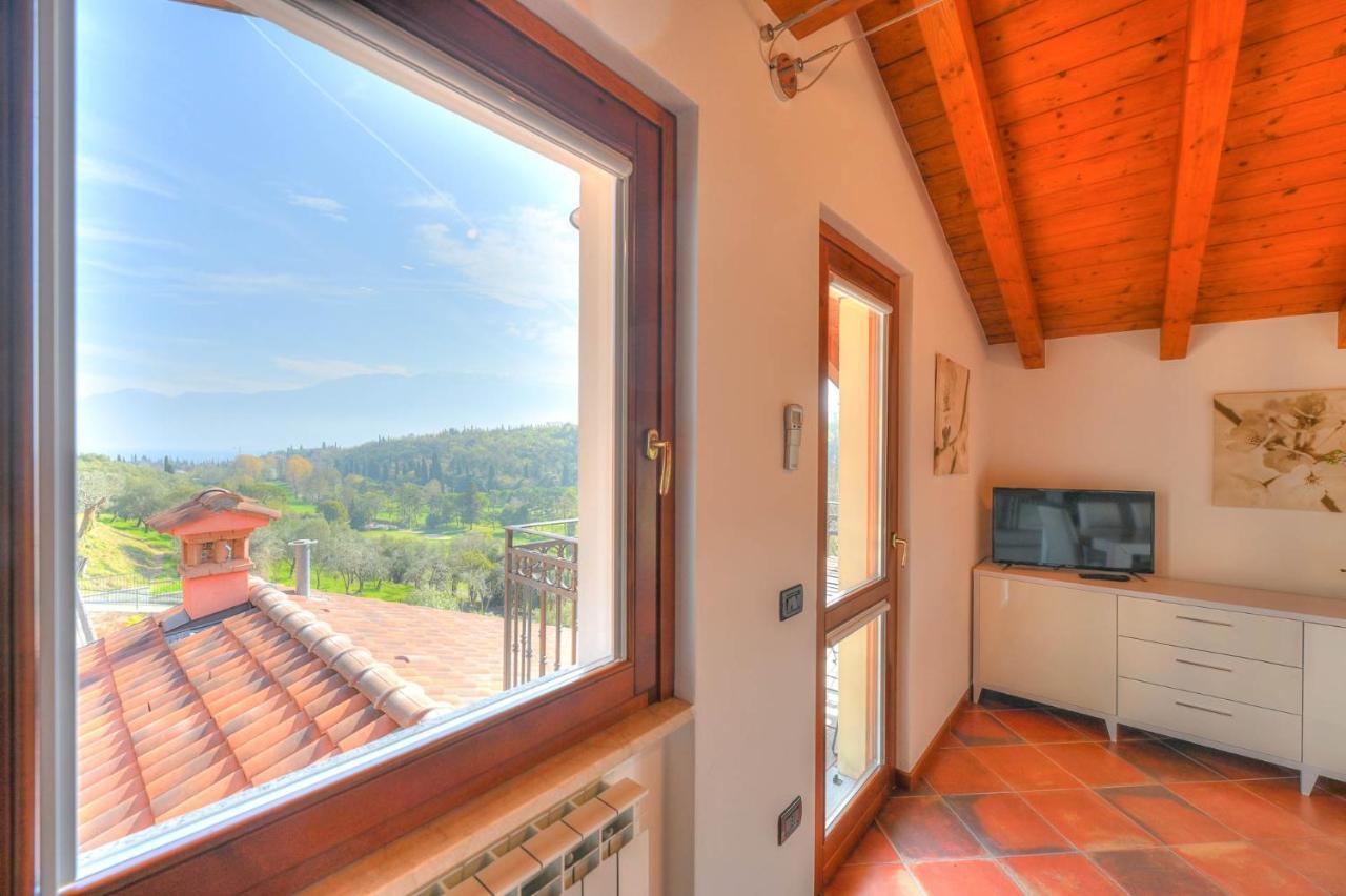 Albatros Apartment Toscolano Maderno Bagian luar foto
