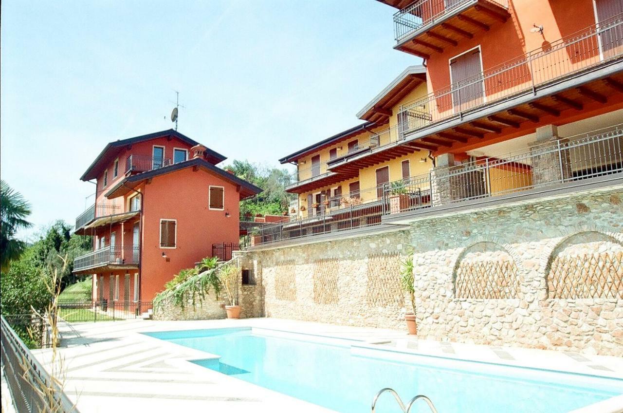 Albatros Apartment Toscolano Maderno Bagian luar foto